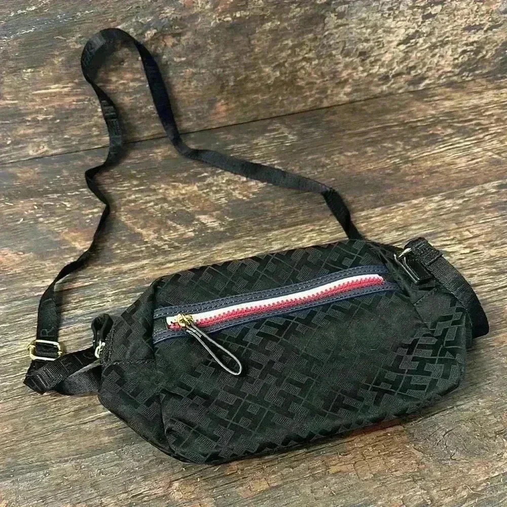 Tommy Hilfiger‎ Black Crossbody Bag Purse